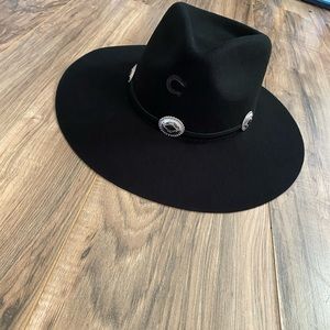 Charlie 1 Horse Hat - Traveler